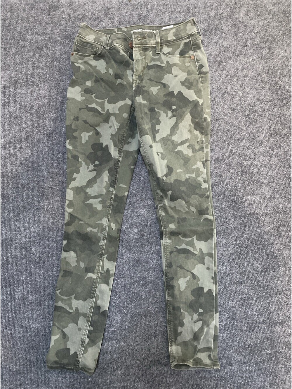 Old Navy Jeans Womens Size 6 Rockstar Super Skinny Green Camo Raw Hem Stretch Ac
